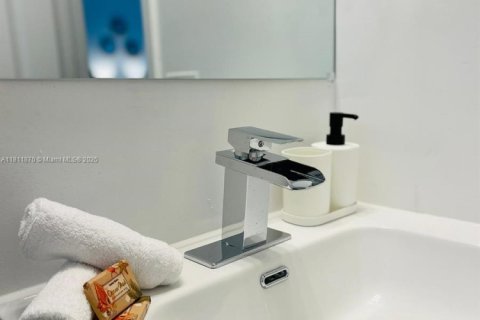 Купить коммерческую недвижимость в Майами, Флорида 170.94м2, № 1996881 - фото 22