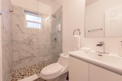 Купить коммерческую недвижимость в Майами, Флорида 170.94м2, № 1996881 - фото 21