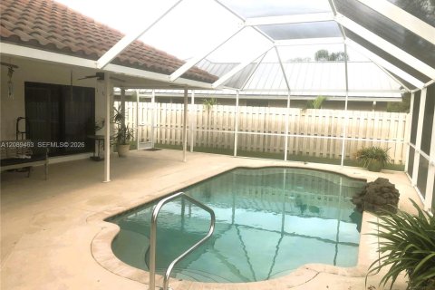 Villa ou maison à vendre à Davie, Floride: 4 chambres, 200.11 m2 № 2387816 - photo 8