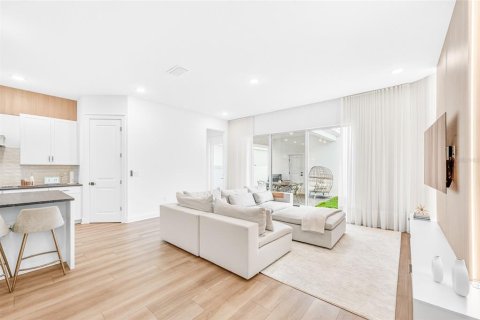Casa en venta en Winter Garden, Florida, 5 dormitorios, 269.04 m2 № 2214486 - foto 13