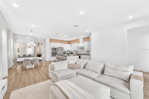 Casa en venta en Winter Garden, Florida, 5 dormitorios, 269.04 m2 № 2214486 - foto 22