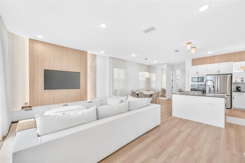 Casa en venta en Winter Garden, Florida, 5 dormitorios, 269.04 m2 № 2214486 - foto 15
