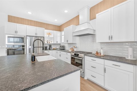 Casa en venta en Winter Garden, Florida, 5 dormitorios, 269.04 m2 № 2214486 - foto 17