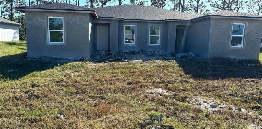 Immobilier commercial à Port Charlotte, Floride 6 chambres, 215.9 m2 № 2434647