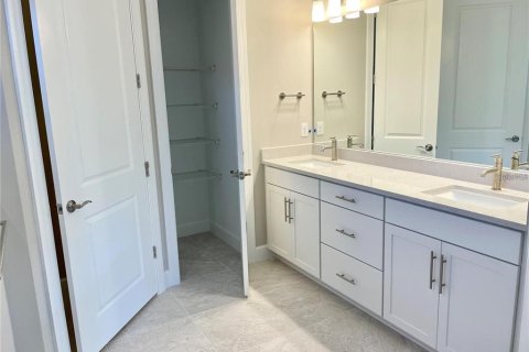 Casa en alquiler en Sarasota, Florida, 3 dormitorios, 195.37 m2 № 1791234 - foto 12