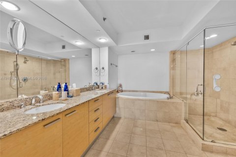 Copropriété à louer à Hallandale Beach, Floride: 3 chambres, 161 m2 № 2407168 - photo 19