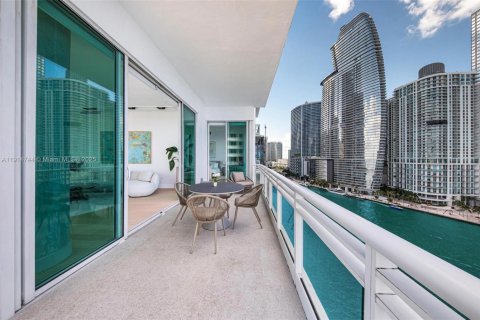 Copropriété à vendre à Miami, Floride: 2 chambres, 189.15 m2 № 1974342 - photo 17