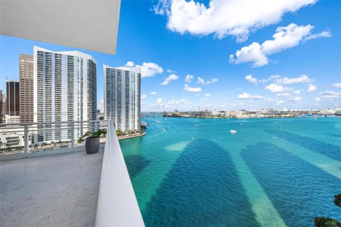 Copropriété à vendre à Miami, Floride: 2 chambres, 189.15 m2 № 1974342 - photo 6