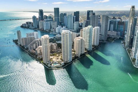 Copropriété à vendre à Miami, Floride: 2 chambres, 189.15 m2 № 1974342 - photo 4