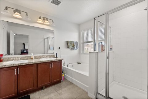 Villa ou maison à vendre à Sanford, Floride: 4 chambres, 242.2 m2 № 2143862 - photo 23