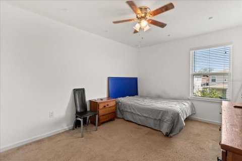 Villa ou maison à vendre à Sanford, Floride: 4 chambres, 242.2 m2 № 2143862 - photo 15