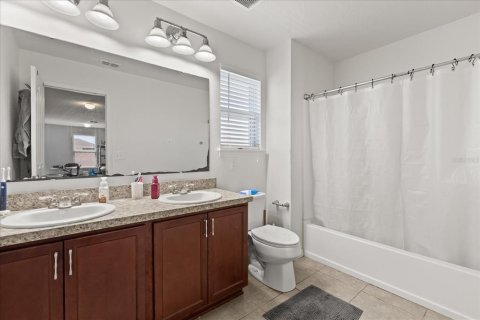 Villa ou maison à vendre à Sanford, Floride: 4 chambres, 242.2 m2 № 2143862 - photo 18