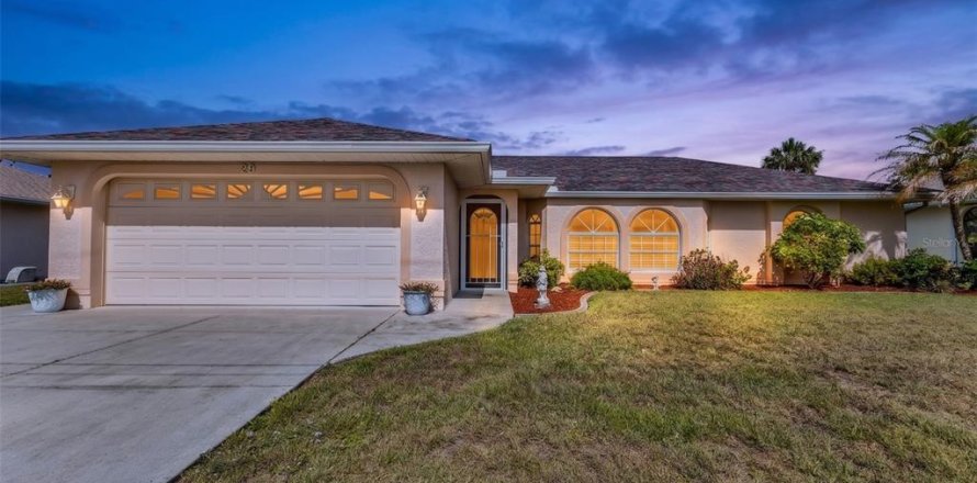 Villa ou maison à Punta Gorda, Floride 3 chambres, 148.74 m2 № 2121353