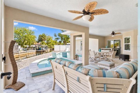 Villa ou maison à vendre à Flagler Beach, Floride: 4 chambres, 271.09 m2 № 2356380 - photo 13