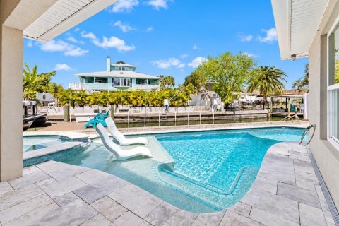 Villa ou maison à vendre à Flagler Beach, Floride: 4 chambres, 271.09 m2 № 2356380 - photo 4