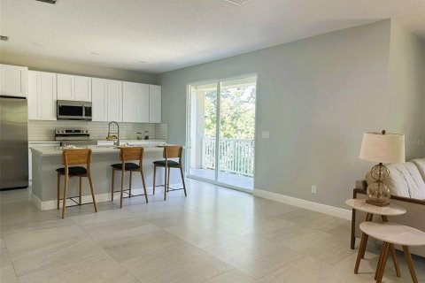 Villa ou maison à louer à Haines City, Floride: 4 chambres, 262.36 m2 № 2291436 - photo 12
