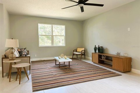 Villa ou maison à louer à Haines City, Floride: 4 chambres, 262.36 m2 № 2291436 - photo 7