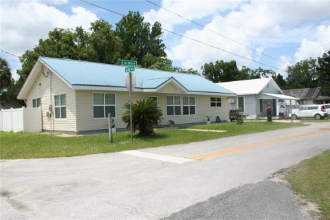 Commercial property in Ocala, Florida 130.43 sq.m. № 2230860