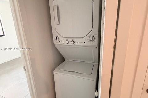 Снять в аренду виллу или дом в Майами, Флорида 1 спальня, № 1991201 - фото 8