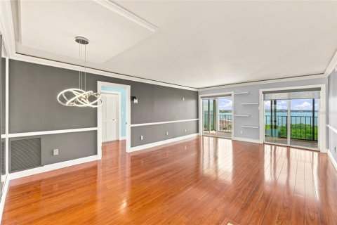 Copropriété à vendre à Clearwater, Floride: 2 chambres, 102.19 m2 № 2342383 - photo 6