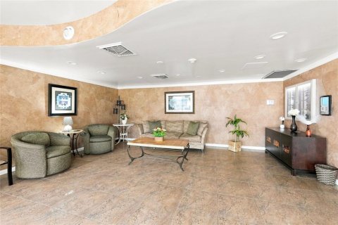 Copropriété à vendre à Clearwater, Floride: 2 chambres, 102.19 m2 № 2342383 - photo 25