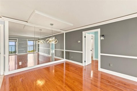 Copropriété à vendre à Clearwater, Floride: 2 chambres, 102.19 m2 № 2342383 - photo 9