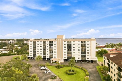 Copropriété à vendre à Clearwater, Floride: 2 chambres, 102.19 m2 № 2342383 - photo 27