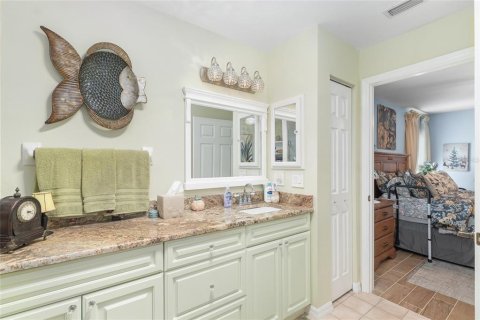 House in Summerfield, Florida 2 bedrooms, 126.25 sq.m. № 2100826 - photo 27