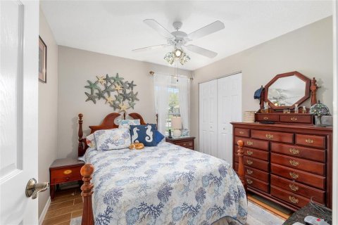 House in Summerfield, Florida 2 bedrooms, 126.25 sq.m. № 2100826 - photo 30