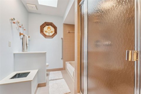 Casa en venta en Apopka, Florida, 4 dormitorios, 208.47 m2 № 2380972 - foto 16