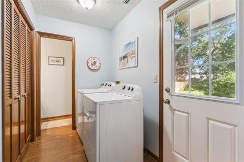 Casa en venta en Apopka, Florida, 4 dormitorios, 208.47 m2 № 2380972 - foto 21
