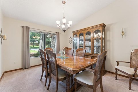 Casa en venta en Apopka, Florida, 4 dormitorios, 208.47 m2 № 2380972 - foto 8
