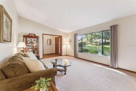 Casa en venta en Apopka, Florida, 4 dormitorios, 208.47 m2 № 2380972 - foto 4