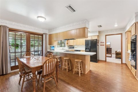 Casa en venta en Apopka, Florida, 4 dormitorios, 208.47 m2 № 2380972 - foto 9
