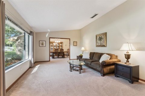 Casa en venta en Apopka, Florida, 4 dormitorios, 208.47 m2 № 2380972 - foto 5