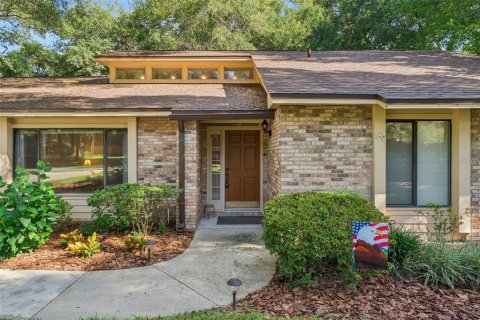 Casa en venta en Apopka, Florida, 4 dormitorios, 208.47 m2 № 2380972 - foto 2