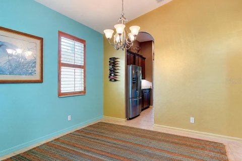 House in Palm Coast, Florida 3 bedrooms, 208.66 sq.m. № 2230649 - photo 8