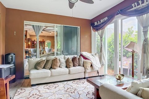 House in Palm Coast, Florida 3 bedrooms, 208.66 sq.m. № 2230649 - photo 25