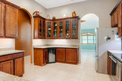 House in Palm Coast, Florida 3 bedrooms, 208.66 sq.m. № 2230649 - photo 13