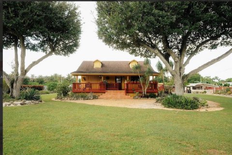 Villa ou maison à vendre à Homestead, Floride: 2 chambres, 86.21 m2 № 1956642 - photo 2