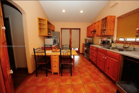 Villa ou maison à vendre à Homestead, Floride: 2 chambres, 86.21 m2 № 1956642 - photo 10