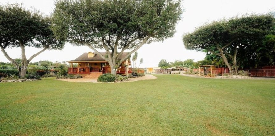 Villa ou maison à Homestead, Floride 2 chambres, 86.21 m2 № 1956642