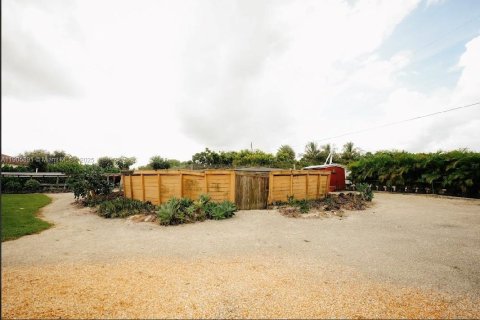 Villa ou maison à vendre à Homestead, Floride: 2 chambres, 86.21 m2 № 1956642 - photo 24