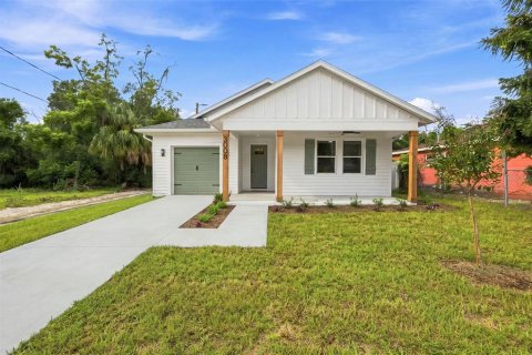 Villa ou maison à Tampa, Floride 3 chambres, 152.55 m2 № 2349255