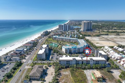 Condo in Miramar Beach, Florida, 3 bedrooms  № 558879 - photo 1