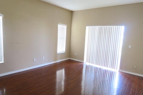House in Kissimmee, Florida 4 bedrooms, 206.34 sq.m. № 2117246 - photo 18