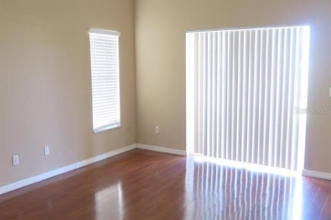 House in Kissimmee, Florida 4 bedrooms, 206.34 sq.m. № 2117246 - photo 17