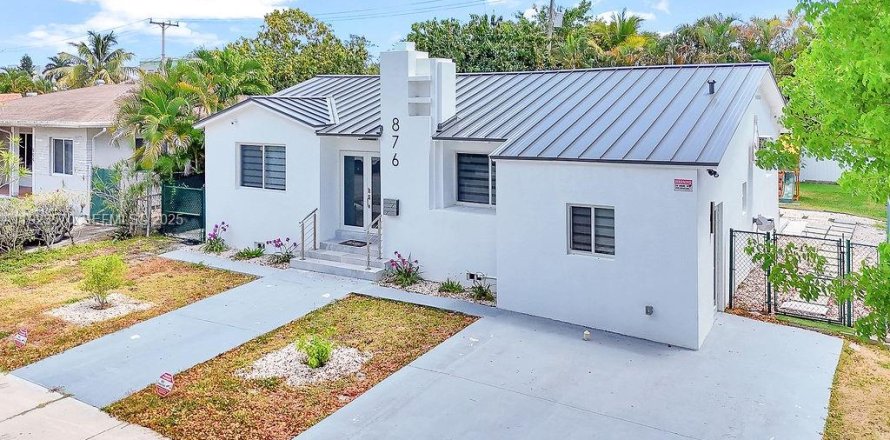 Villa ou maison à Miami, Floride 3 chambres, 131.74 m2 № 1983819