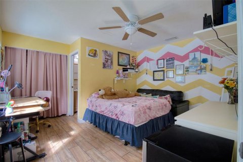 Casa en venta en Tampa, Florida, 4 dormitorios, 144.93 m2 № 1777974 - foto 19