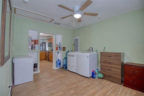 Casa en venta en Tampa, Florida, 4 dormitorios, 144.93 m2 № 1777974 - foto 28